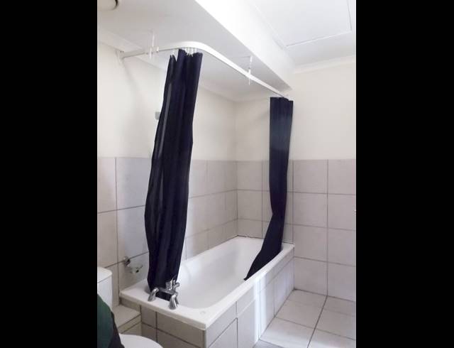 0 bed property to rent in WOODSTOCK